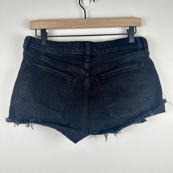 Abercrombie & Fitch Womens Mom Mid Rise Frayed Black Wash Denim Shorts 27, 4 - Picture 2 of 4
